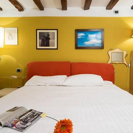 Guesthost - Mm1 Porta Venezia - Stylish Flat Milánó