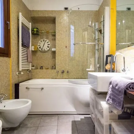Guesthost - Mm1 Porta Venezia - Stylish Flat * Milano